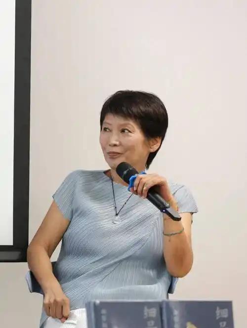 “一夫一妻制度是违反人性的，95%的人生病，都是因为欲望得不到满足！”北京中医药