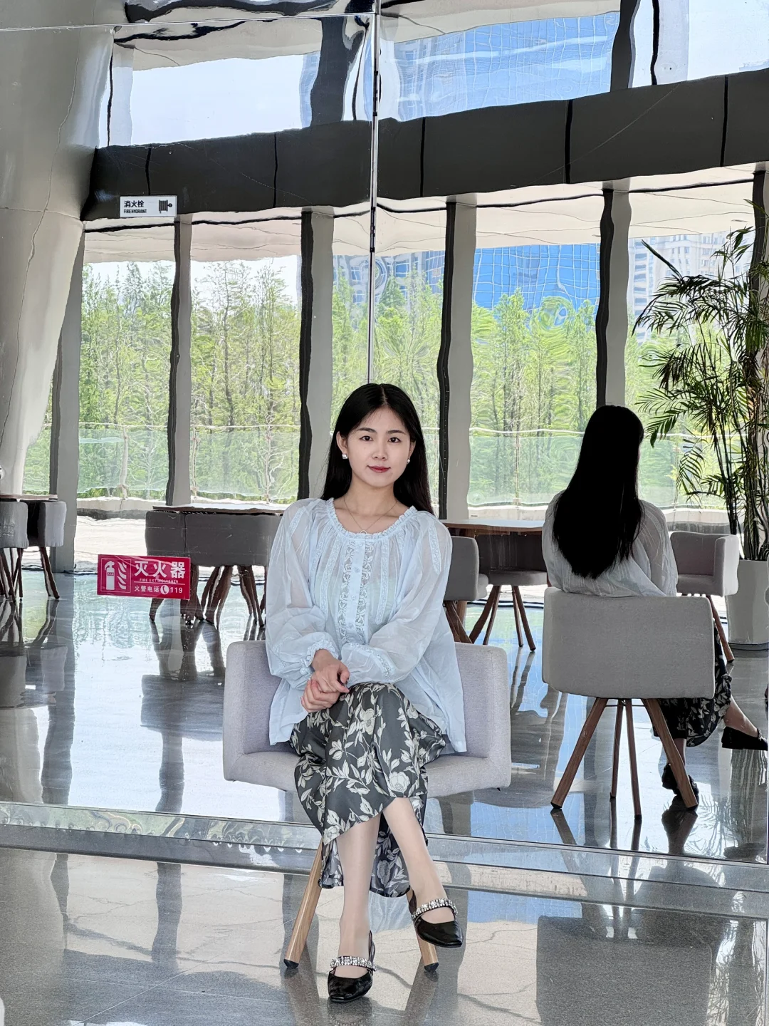 夏天 温柔气质穿搭🩵🖤 | 97年大专老师OOTD