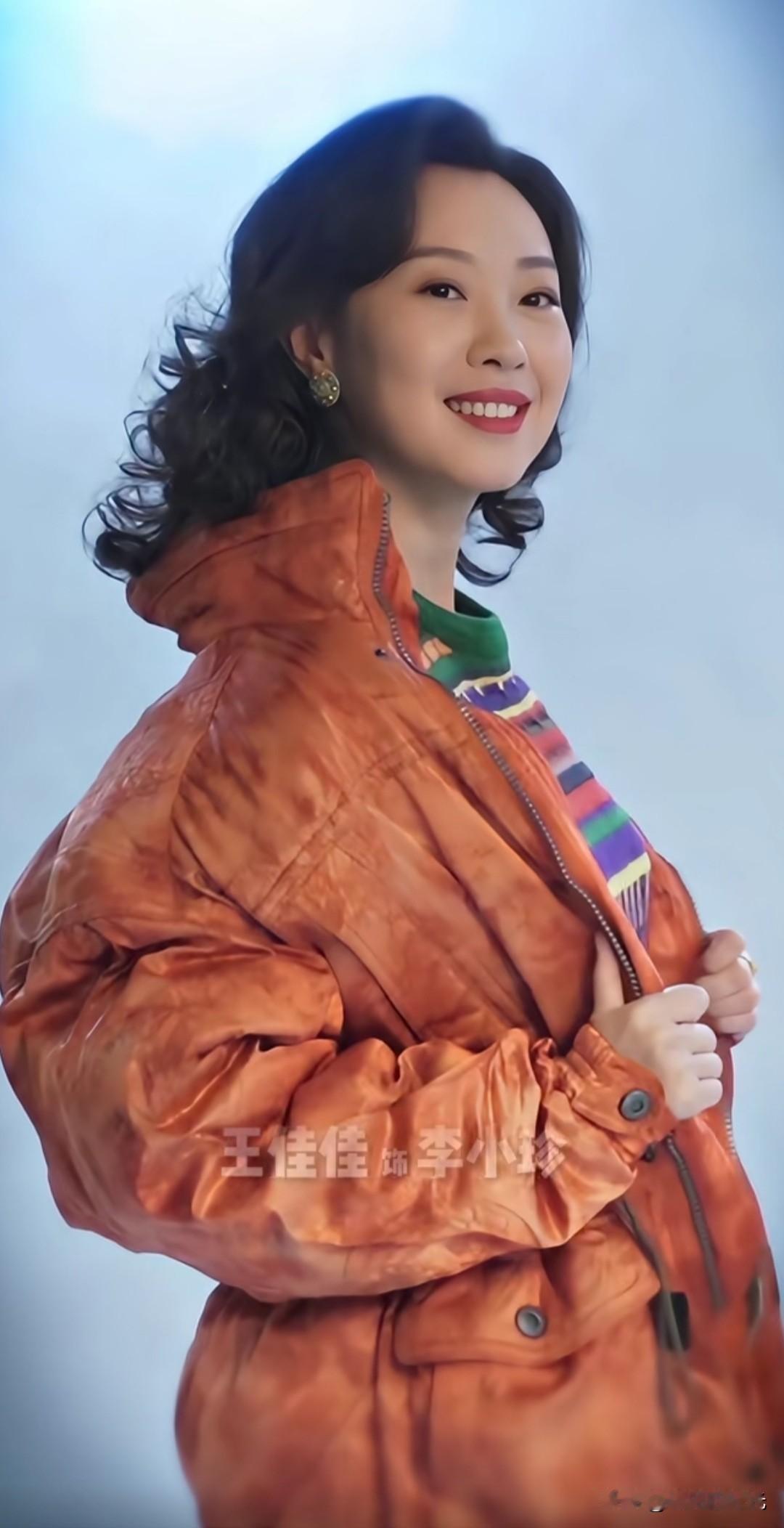 29岁才开始演戏，虽然多数都是配角，但王佳佳总能把配角演出主角光环。这次在《