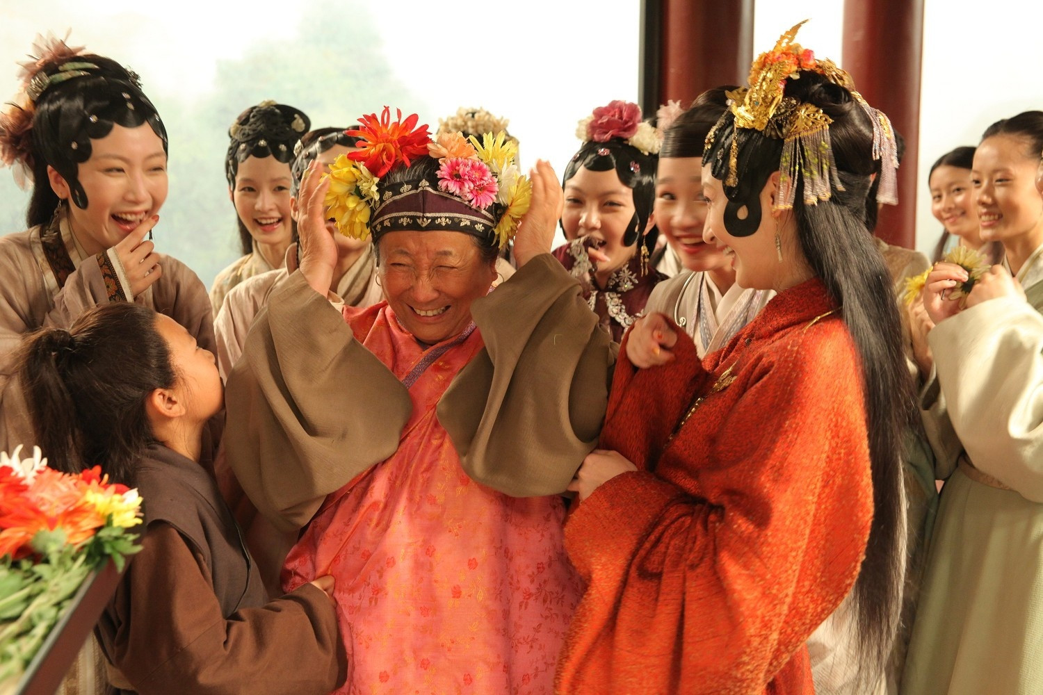 【新红楼梦刘姥姥饰演者去世】演员叶琳瑯离世据，演员叶琳瑯于4月8日在长春去世，