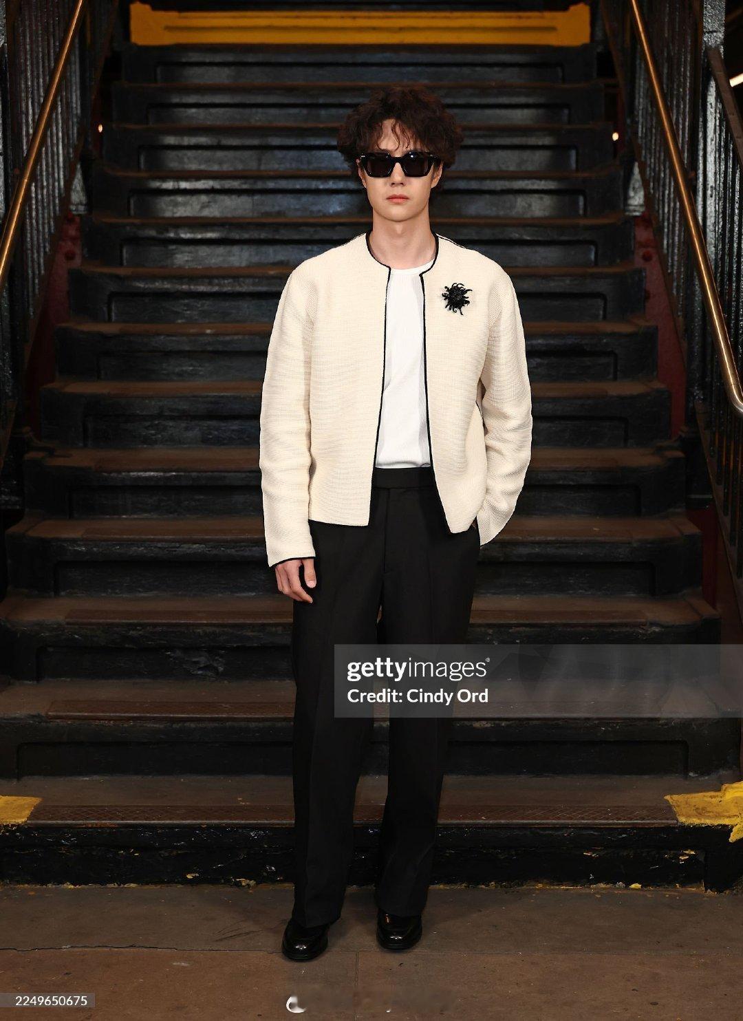 香奈儿大秀王一博、权志龙G社生图，谁家的人间香奈儿来咯