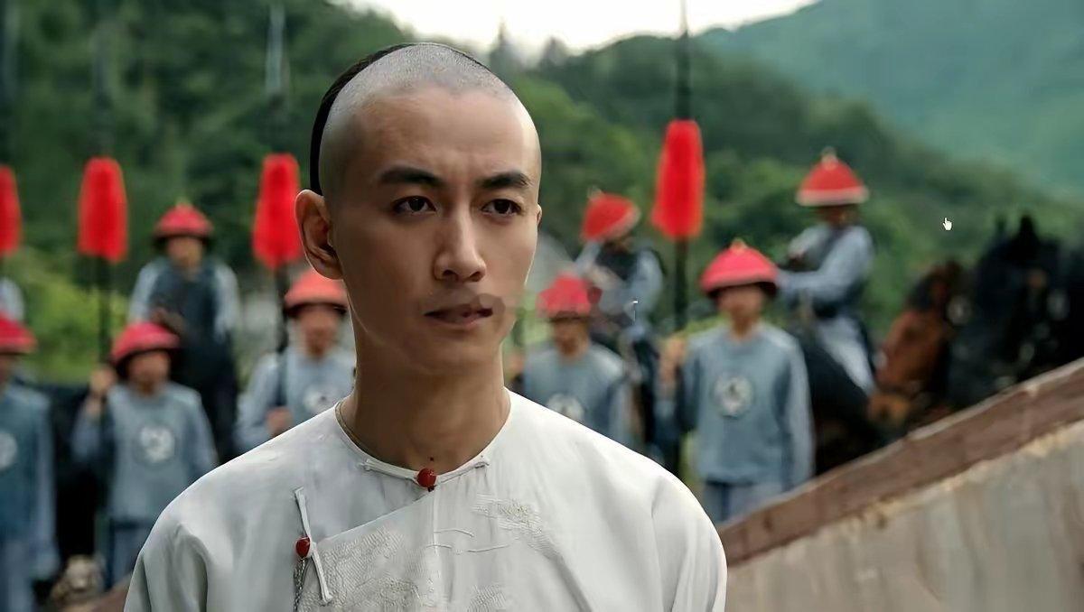 我跟你们讲，我算是彻底想明白了陈晓这个人。看新剧，他跟孙千那对主CP，愣是没干过