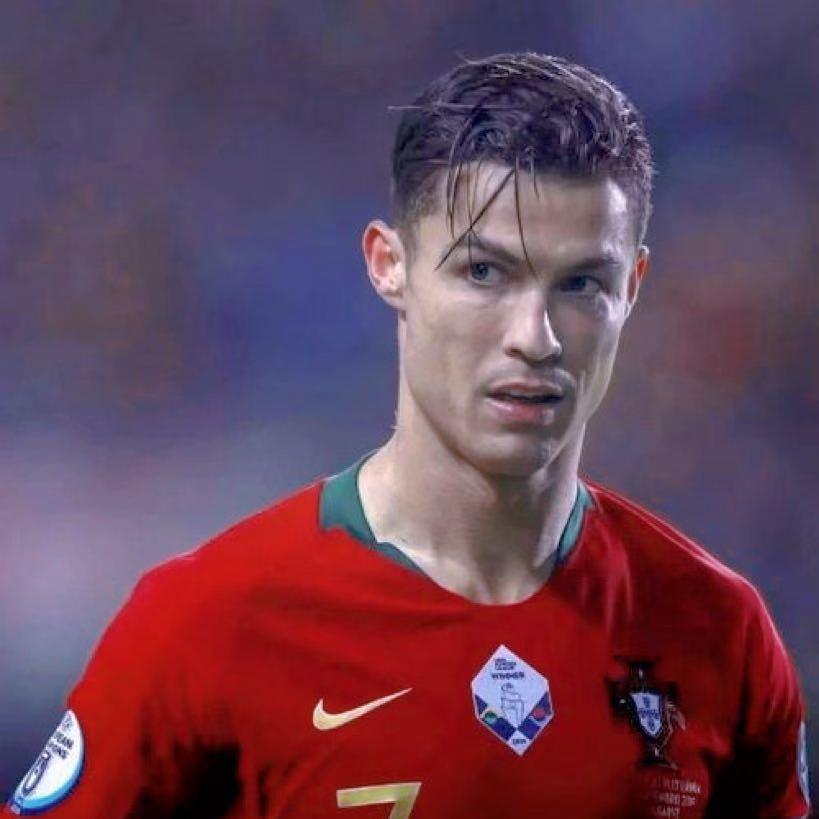 有时候选择金钱真的是一个错误的选择！最近C罗和尤文的官司最终还是以C罗胜诉而告