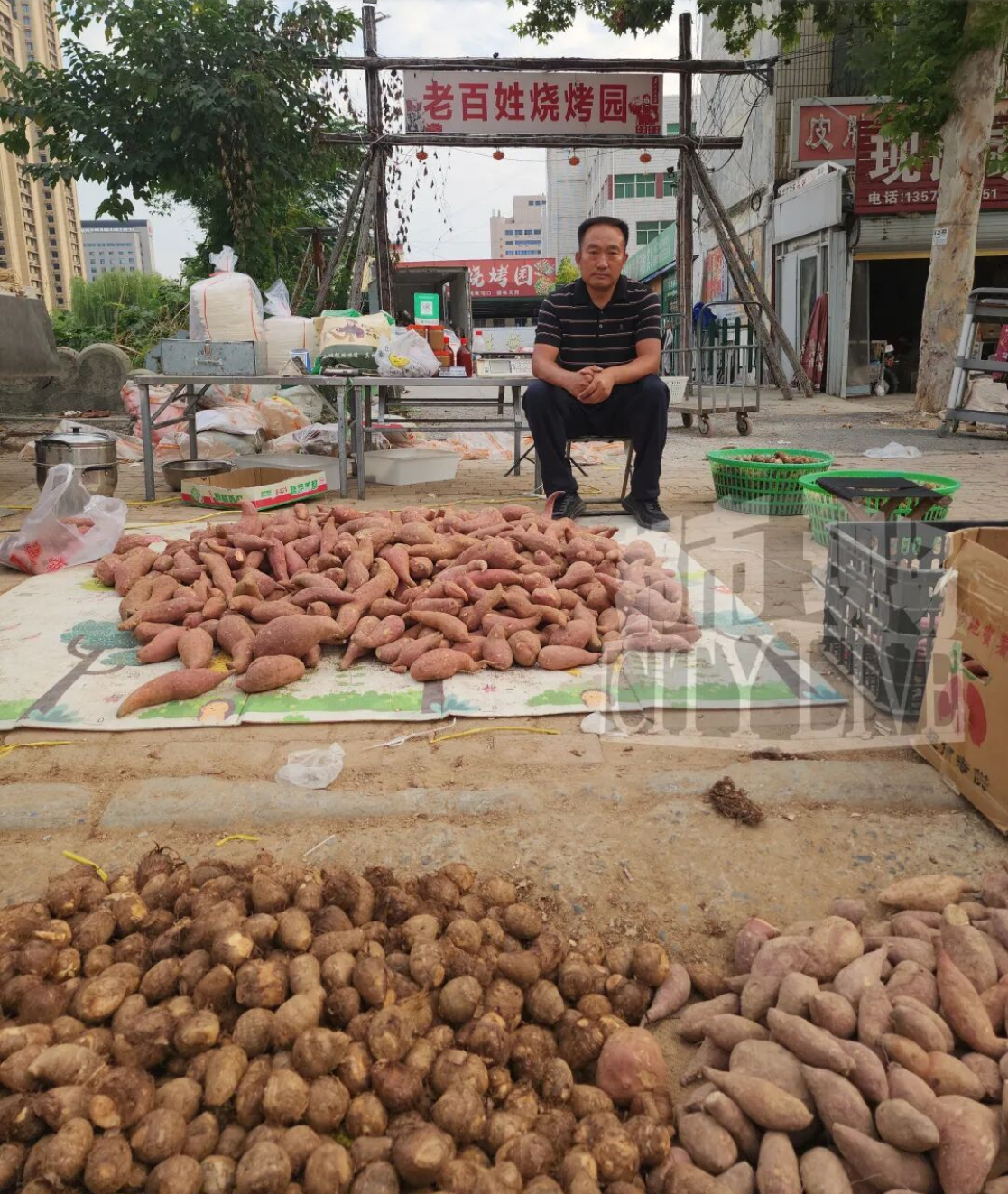 “我要把这家店办倒闭。”菏泽这家烧烤店的老板怎么也想不通：自己举报了古沉船文物失窃，两个月就被查了1