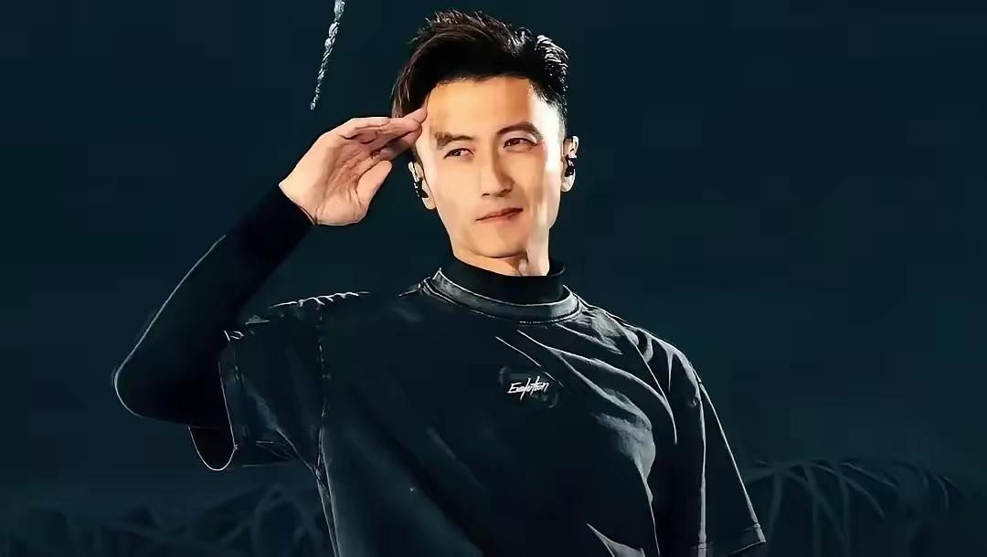一场鸟巢演唱会，总流水1.45亿。但这钱还没焐热，1800万先被票务平台抽走，1