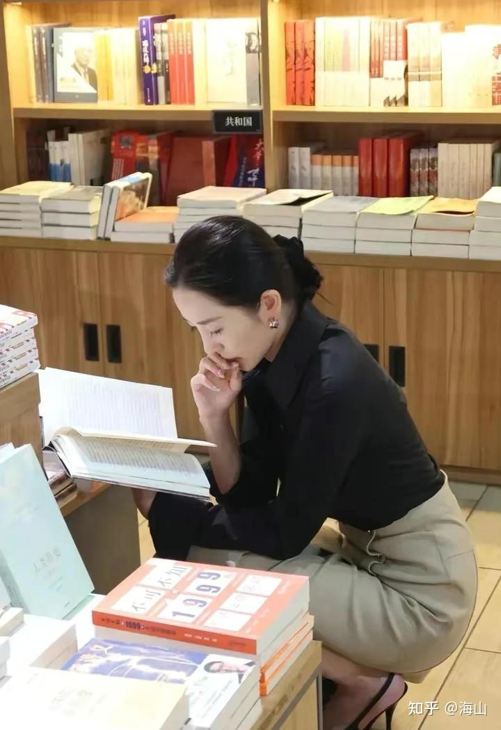 一段婚姻的失败必然是两个人共同造成的结果。你一口饭、一碗汤，都要靠男人养活，都