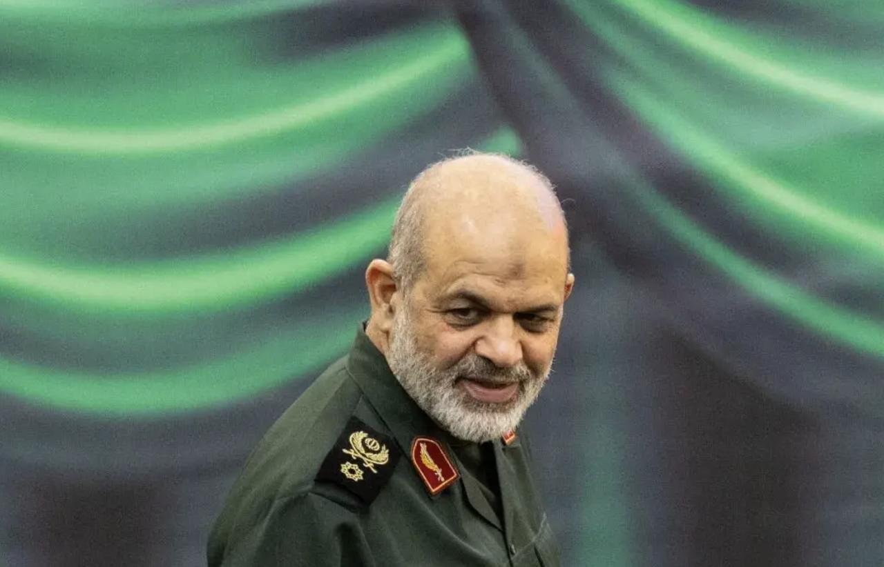 伊朗换了个狠角色当卫队老大，中东这下更热闹了。3月1日，伊朗突然官宣了个大消息