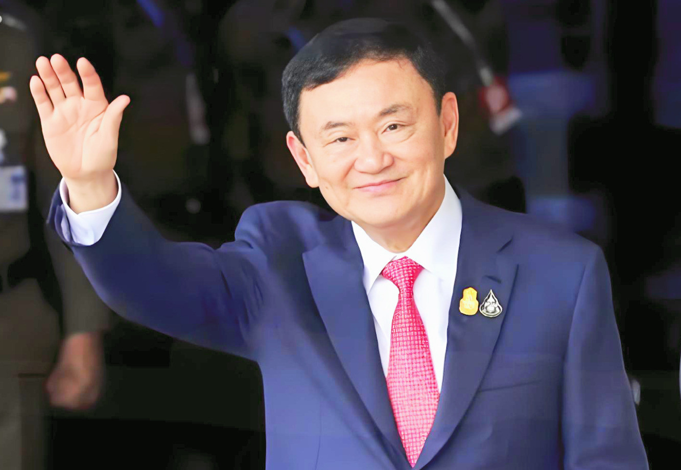 他信喊话：泰国要团结，别内讧！啥？前总理他信突然开炮，怒