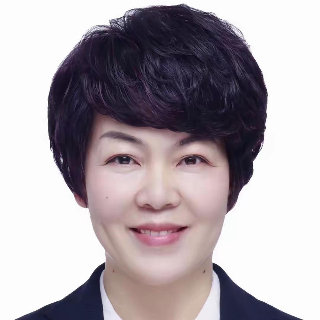 20岁闯上海，从摆摊到上市公司！这位江苏女性太牛了1973年出生的郁瑞芬，江