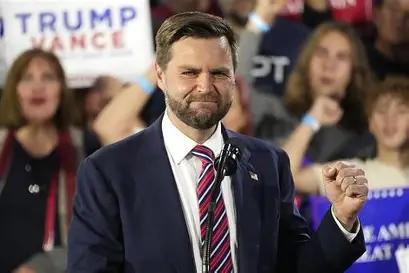 万斯救了特朗普”一命“！如果不是万斯，在此次美伊战争中，特朗普的政治生命恐怕已经