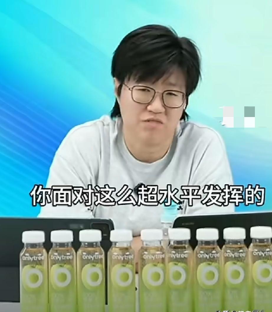 昨晚莎头组合突然翻车，好多球友都直呼看不懂。郭焱指导赛后专门聊了这场球，她的看