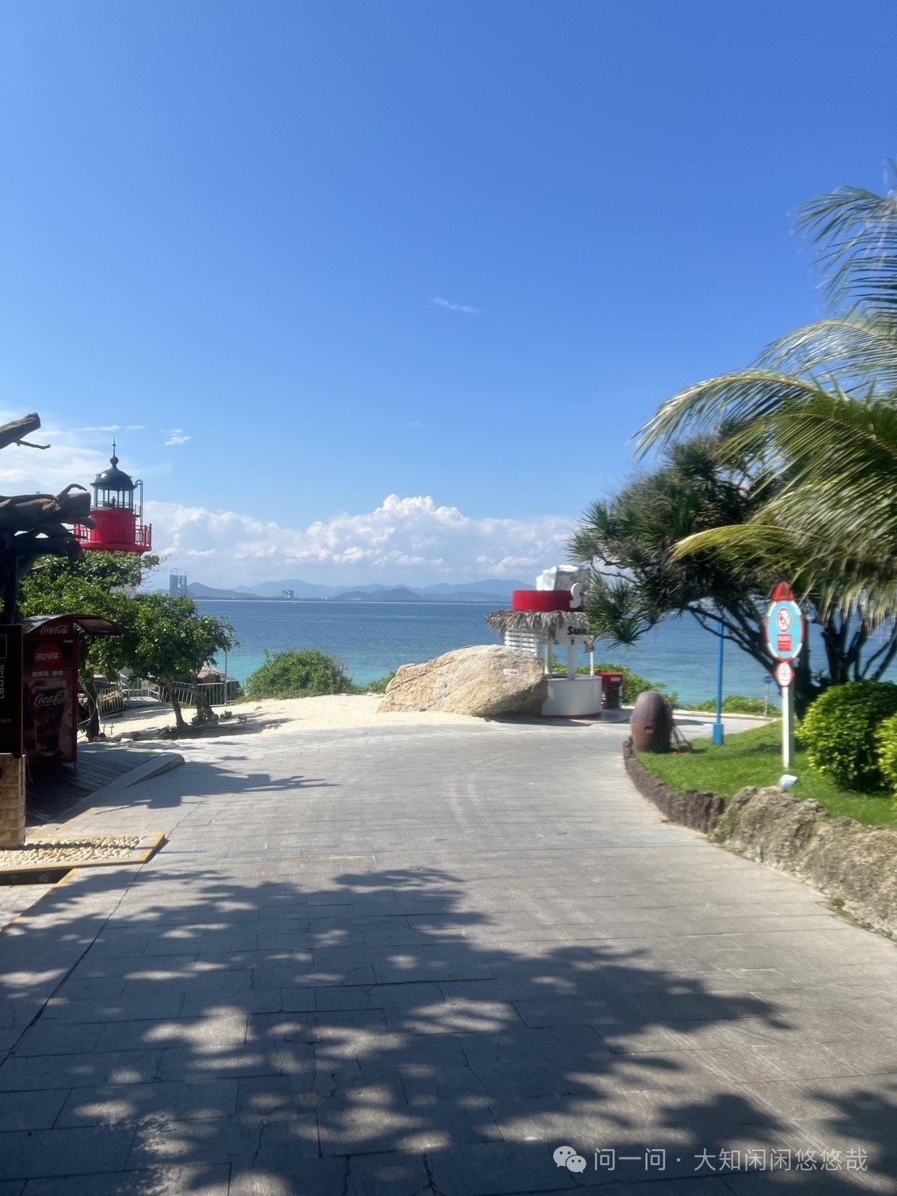 某热门景区，东北以及北方一些人群，冬天的时候就想去暖一点的地方呆一下，一般来说都