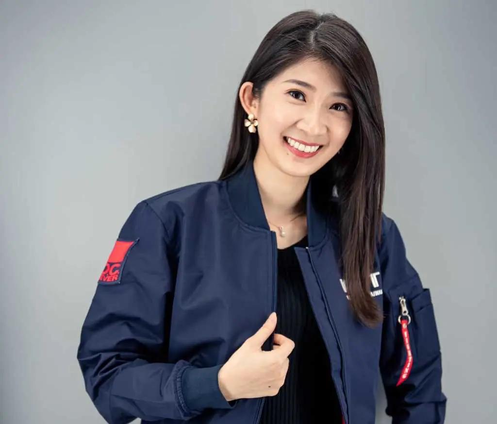 连胜文上午赴台北市松山、信义区，为正在冲刺议员初选的李明璇扫街站台。从照片中可以