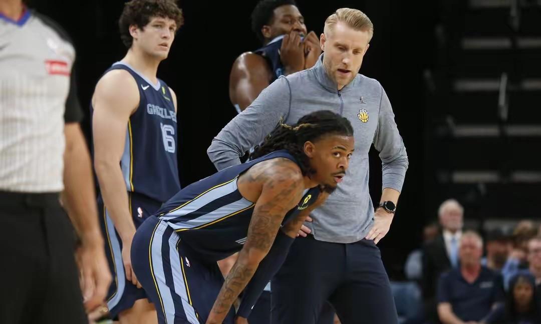 伊萨洛足够强硬，莫兰特已服软认错莫兰特在被禁赛以后，态度来了一个360度转向，