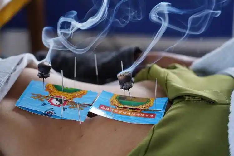 药圣的"安心睡眠方"，一盏草，三味药，调治失眠有讲究提起"药圣"李时珍，许多人