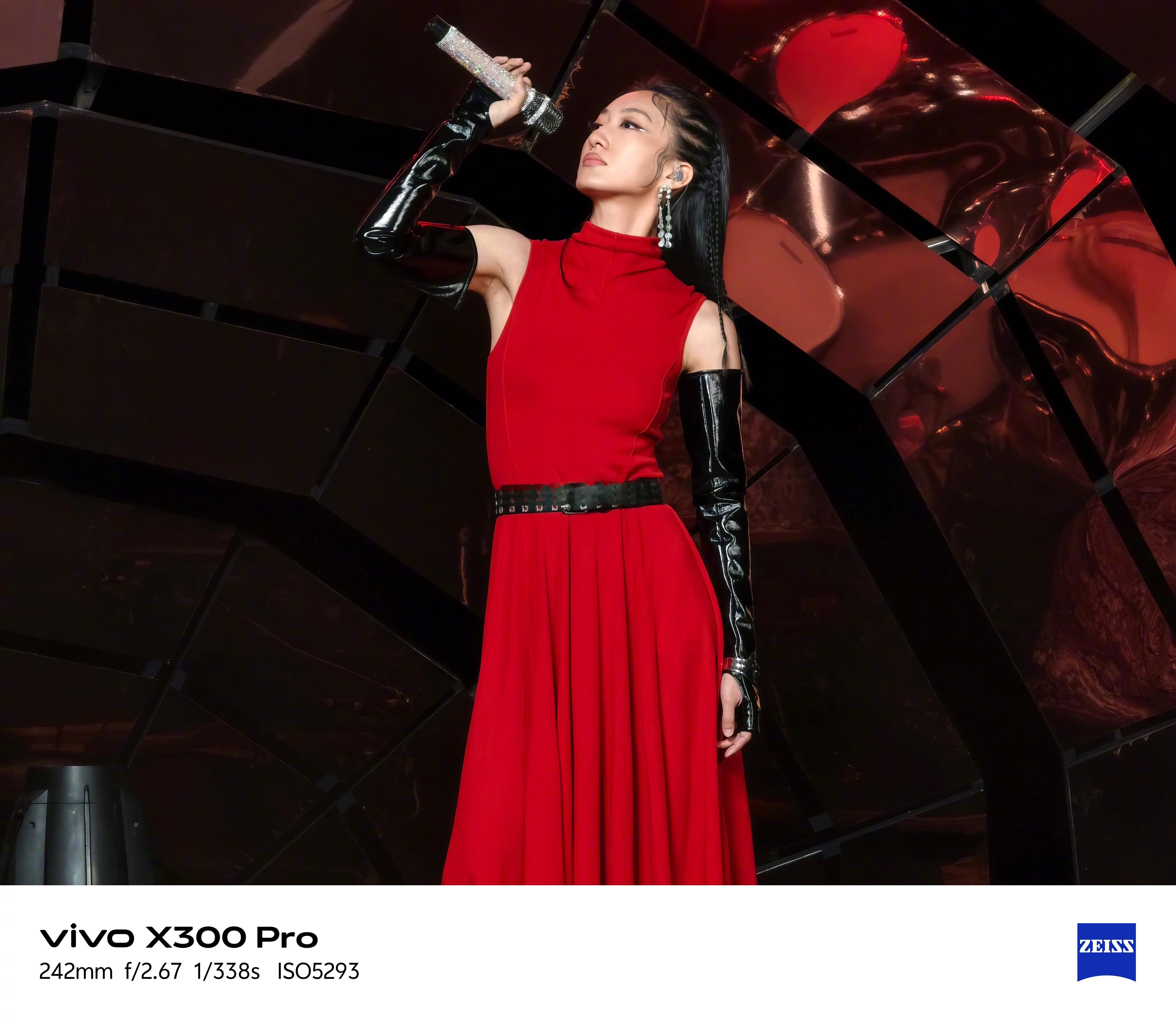 一图看懂vivoX300蔡司影像大小王看vivoX300系列如何重新定义旗舰
