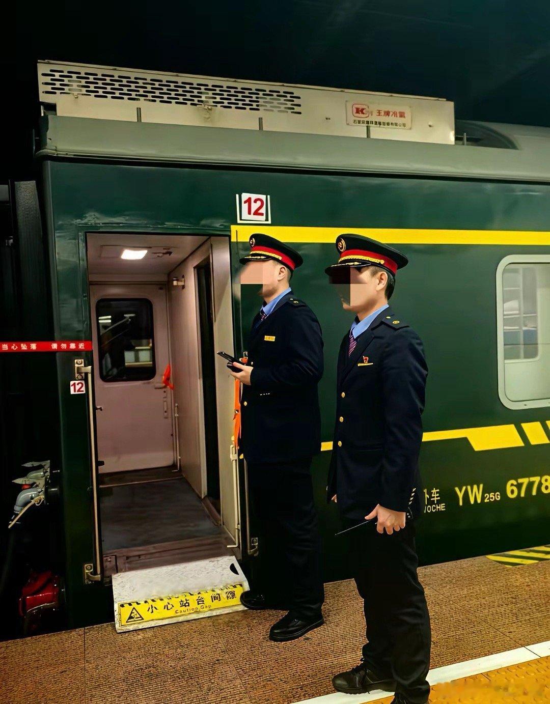 昆明铁路遇难事故，最让人难过的不是他们凌晨上班突遭此劫难，也不是11个家庭的分离