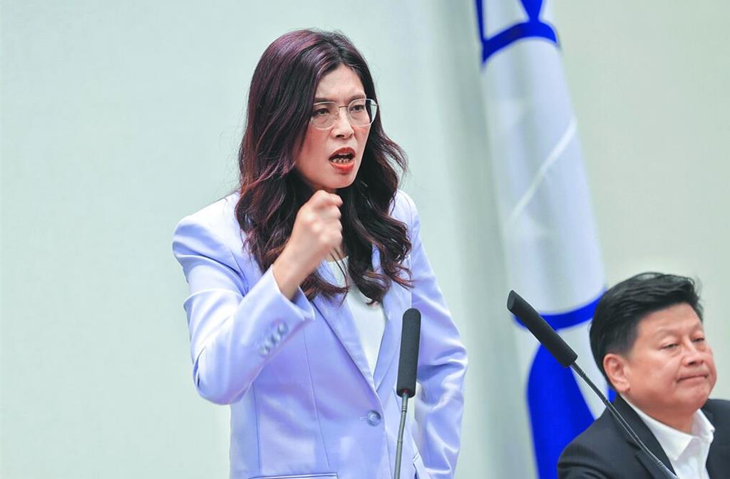 郑丽文访问美国要侨胞落地接待？国民党回应了中国国民党主席郑丽文6月访美，传出
