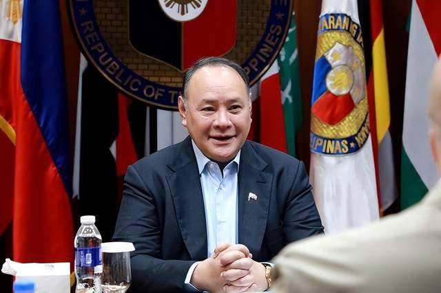 中国官媒开了“第一枪”，巴丹群岛主权在我，菲律宾求锤得锤。泼皮无赖！菲律宾没想到