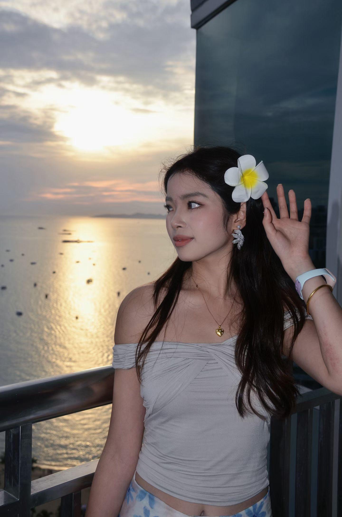 城市风光 ＃旅行 旅行碎片 旅游碎片vlog 奶油风柔光砖客厅