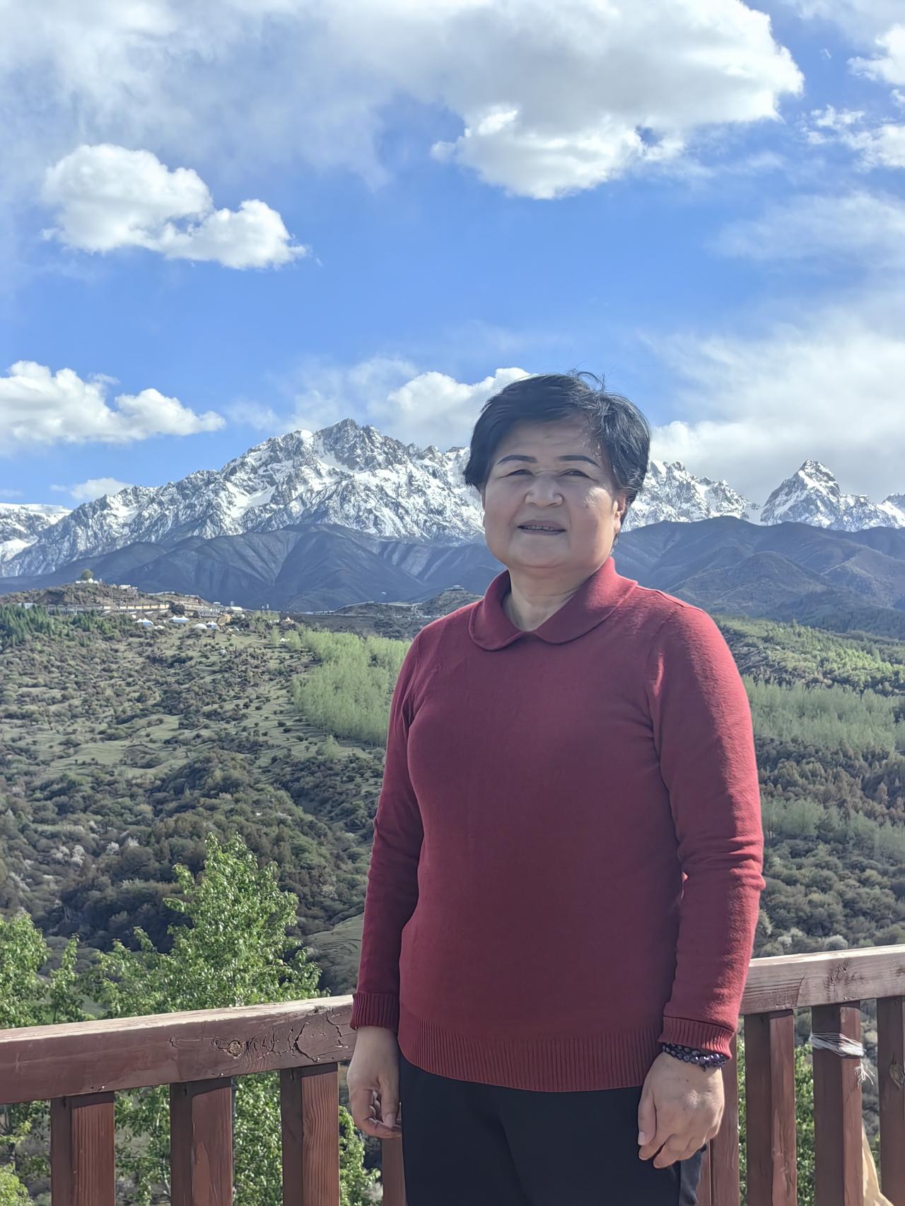 美军撤离霍尔木兹海峡是解开当前国际油价乱局的核心钥匙，影响沿着短期到长期的逻辑传