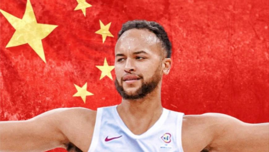 前NBA球星、中国男篮归化国手李凯尔在一档名为《NewAirClub》的播客