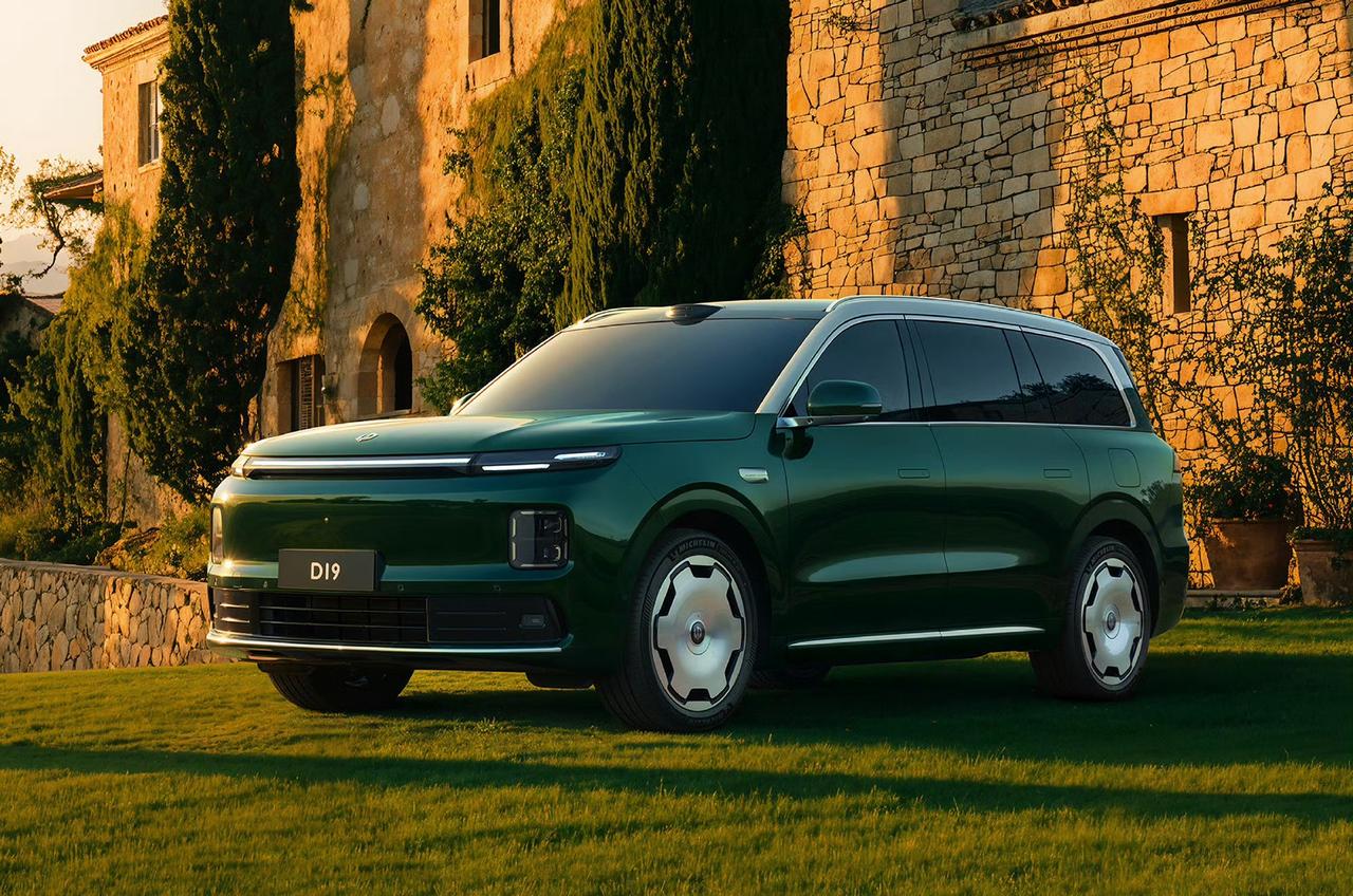 零跑D19上市21.98万起，5.2米级车长+纯电1000V平台售价21.98