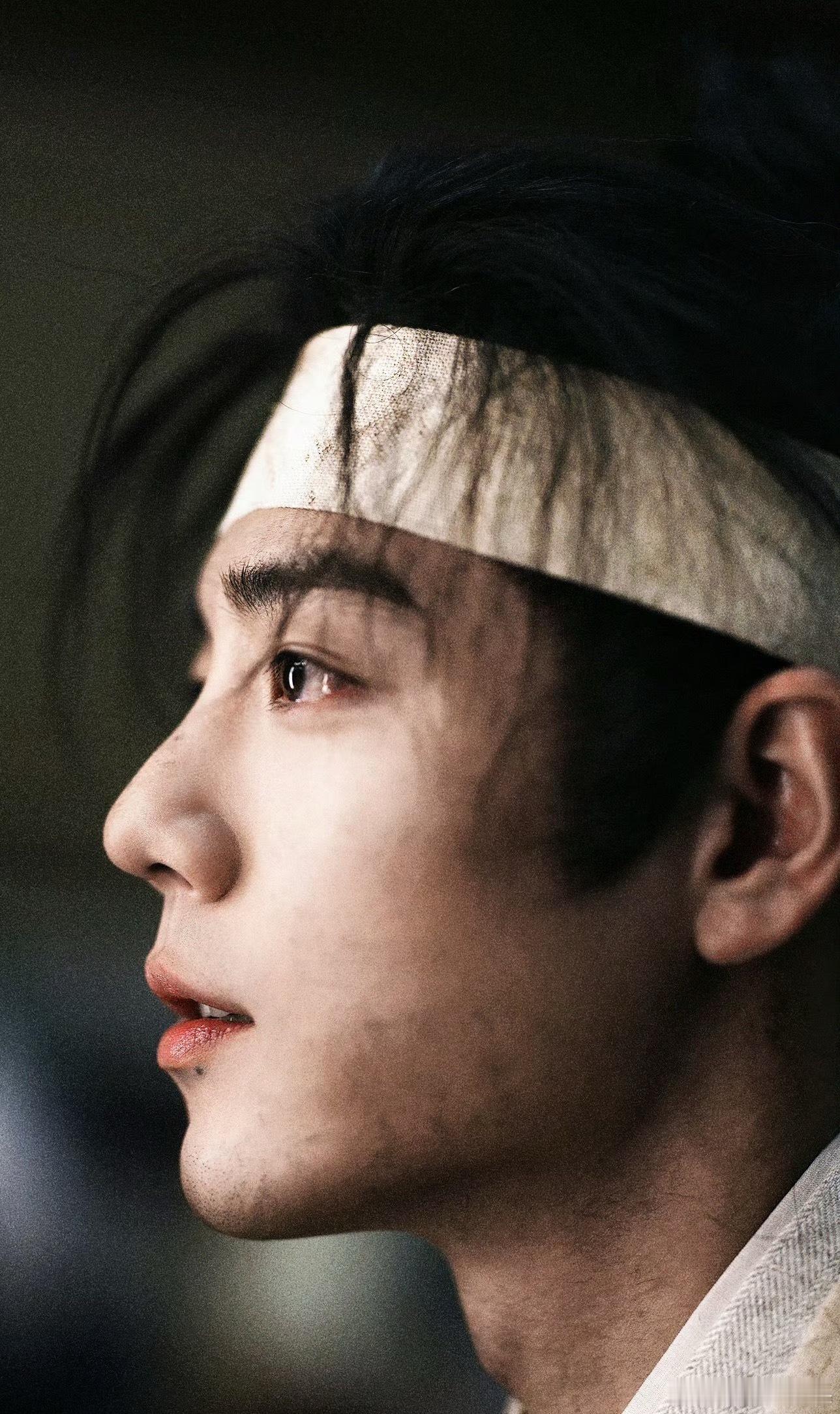 一年了，藏海还在榜上肖战藏海传长尾也太牛了。