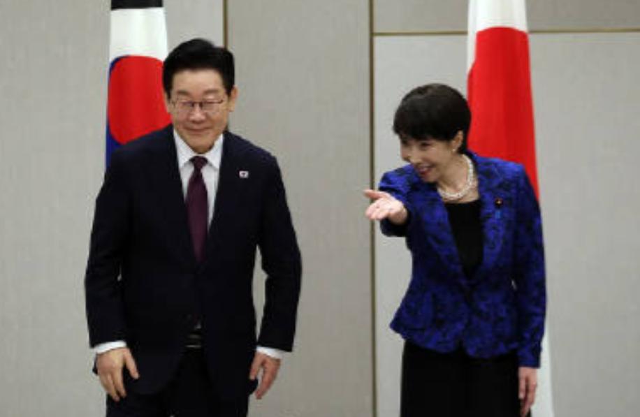 高市早苗与李在明会谈，第一句话就暴露了其真实目的，李在明倒是聪明，装作没听见，赶