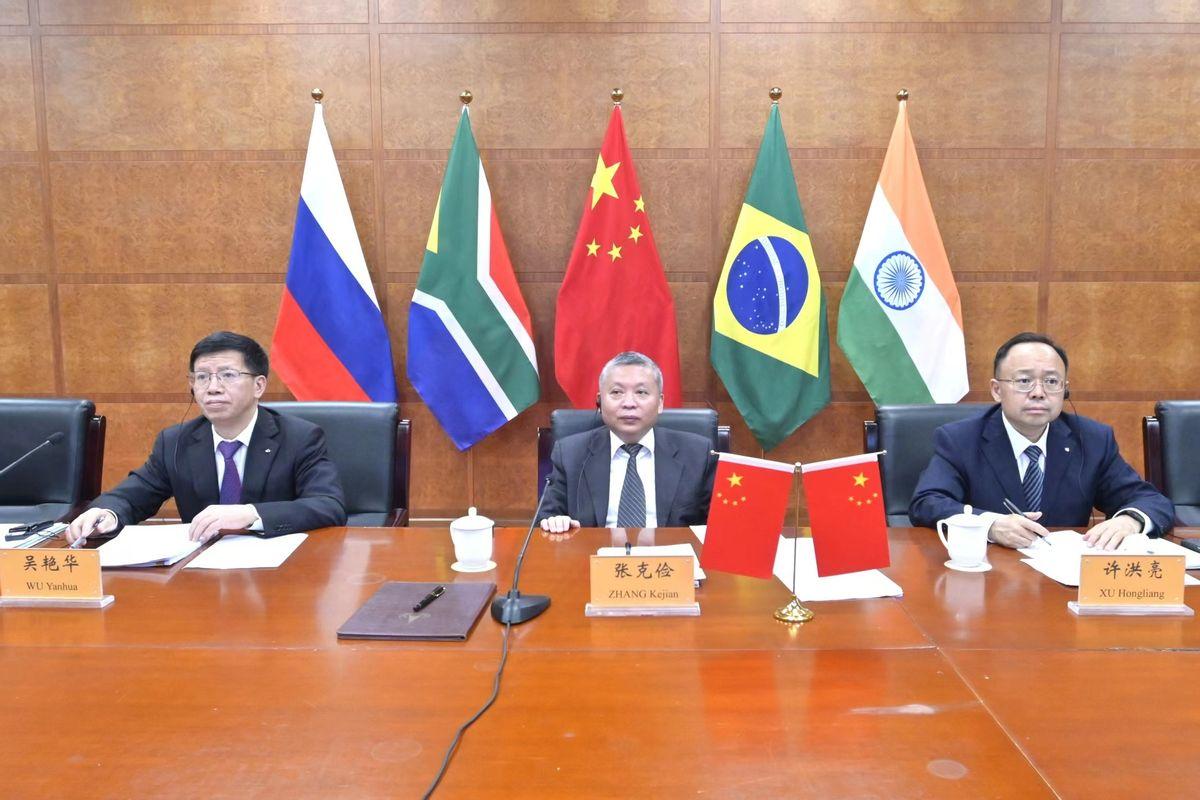 当下的中日矛盾，早就不再只是中国与日本两国之间的问题，一旦双方冲突全面升级成战争