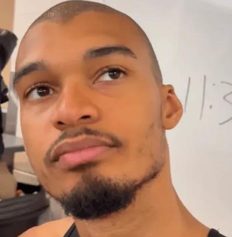 文班亚马谈少林寺之旅：“在少林寺的那段时间，我身体的一些部分更有活力了，因为