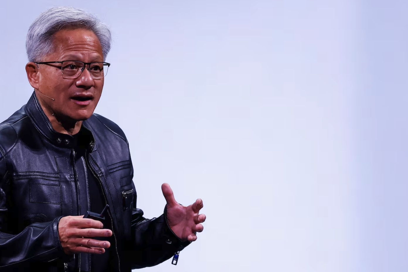 豪赌GB200，寒武纪思元590却拿下阿里云万卡集群！黄仁勋2024年GTC