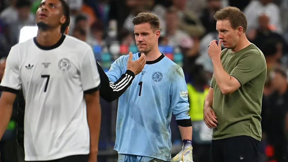 此前，有媒体称，诺伊尔原本希望暂时休息后，于大赛(世界杯)期间回归国家队，但是德