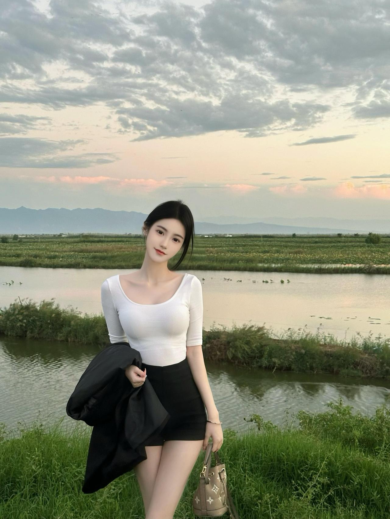 夕阳西下几时回无可奈何花落去