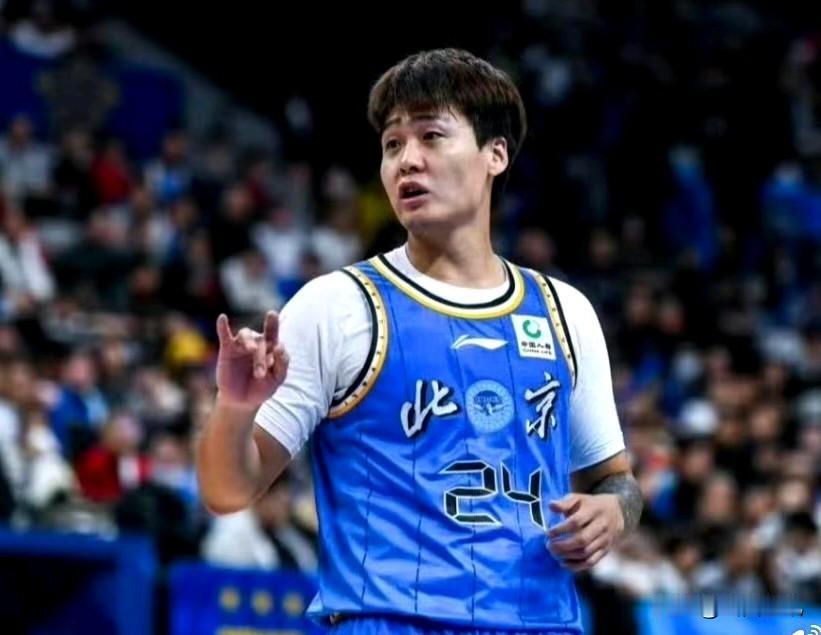 再借给赵睿一个胆子也不敢信口雌黄了！北京首钢男篮球员赵睿因涉嫌地域性歧视言论被