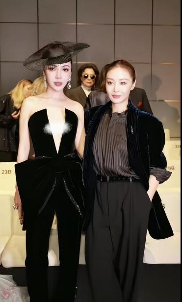 大嫂的气场真不是浪得虚名的。近日大嫂高叶参加米兰时装秀，那状态简直美出了新高度，