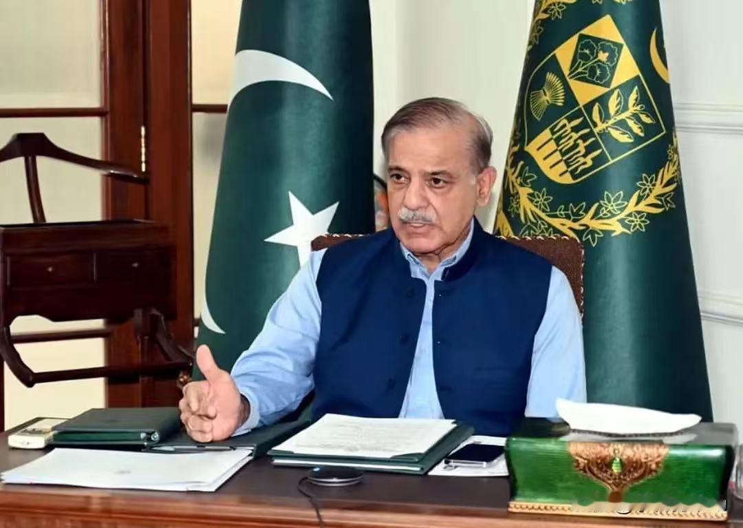 一万美军马上就位，伊朗已备好王牌，关键时刻，巴铁亮出定海神针上万美军即将奔赴