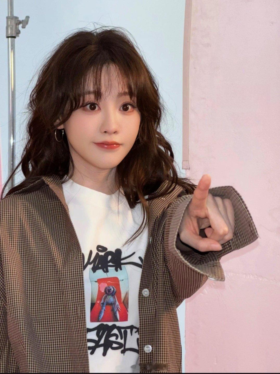 被祝绪丹指到的人十二月都会一切顺利好运连连🍀🍀🍀🪄🪄🪄