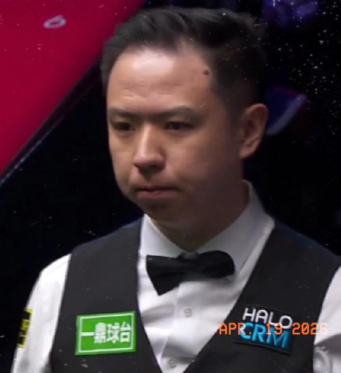 2026斯诺克世锦赛首轮（第一天）比赛快讯：一夜激战，10位选手先后披挂上阵挂