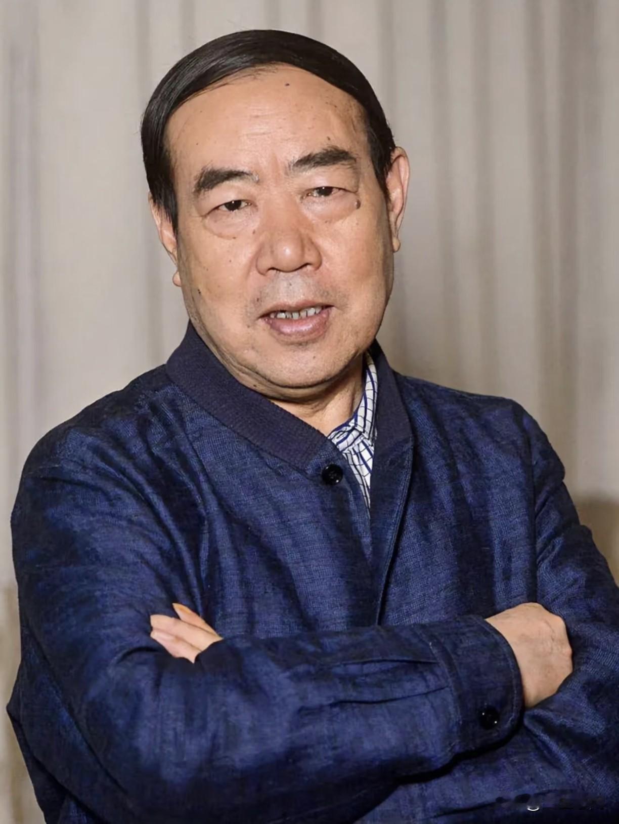 贾平凹说：“坏人没有羞耻，所以活得心安理得，好人规矩多，思虑过多就成了疾。过日子