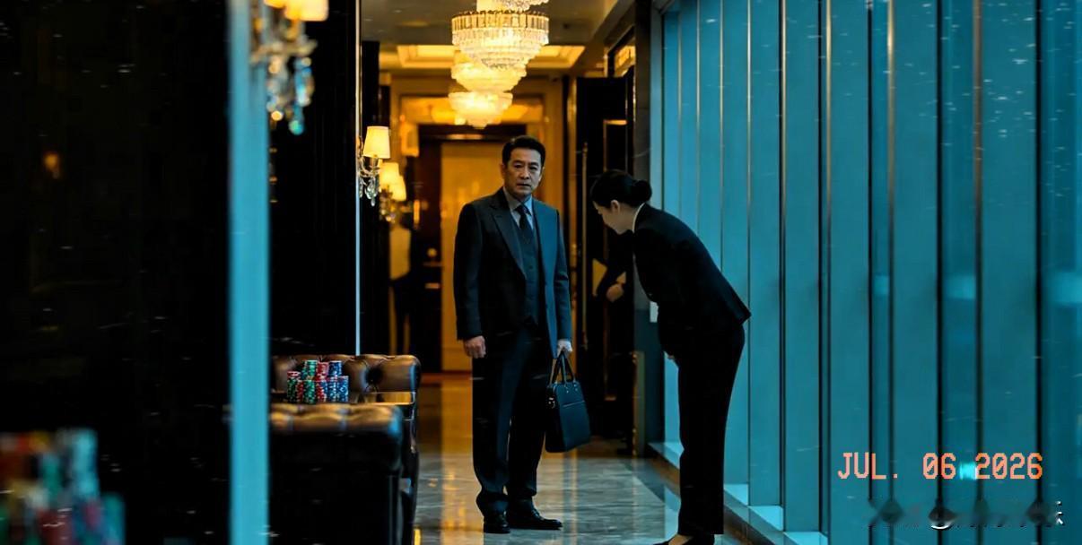 浙江一位做实业的老板，在澳门赌场运气爆棚赢下2700万，打算出关返程时，立刻被工