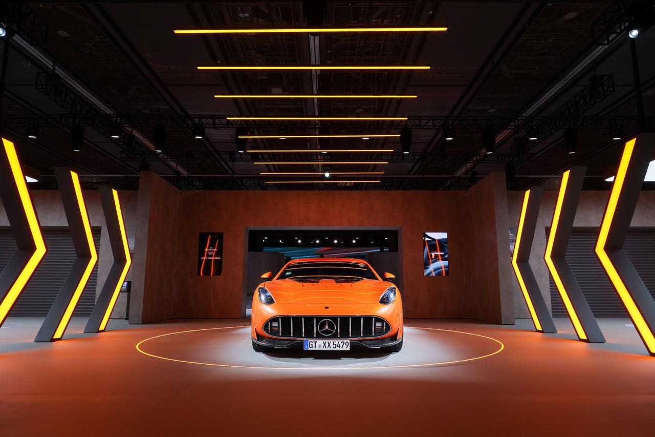 AMG GT XX概念车亮相：F1黑科技加持，电动超跑迈入千匹时代！