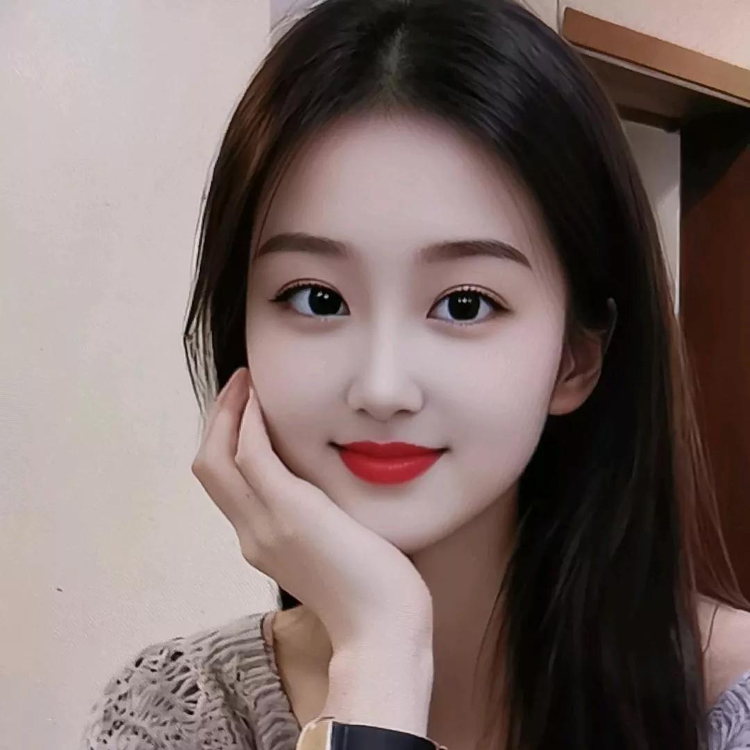 温柔笑靥，甜美妆容，精致如你！💕✨艳甜美少女超美颜值控清纯甜美女孩！佳丽