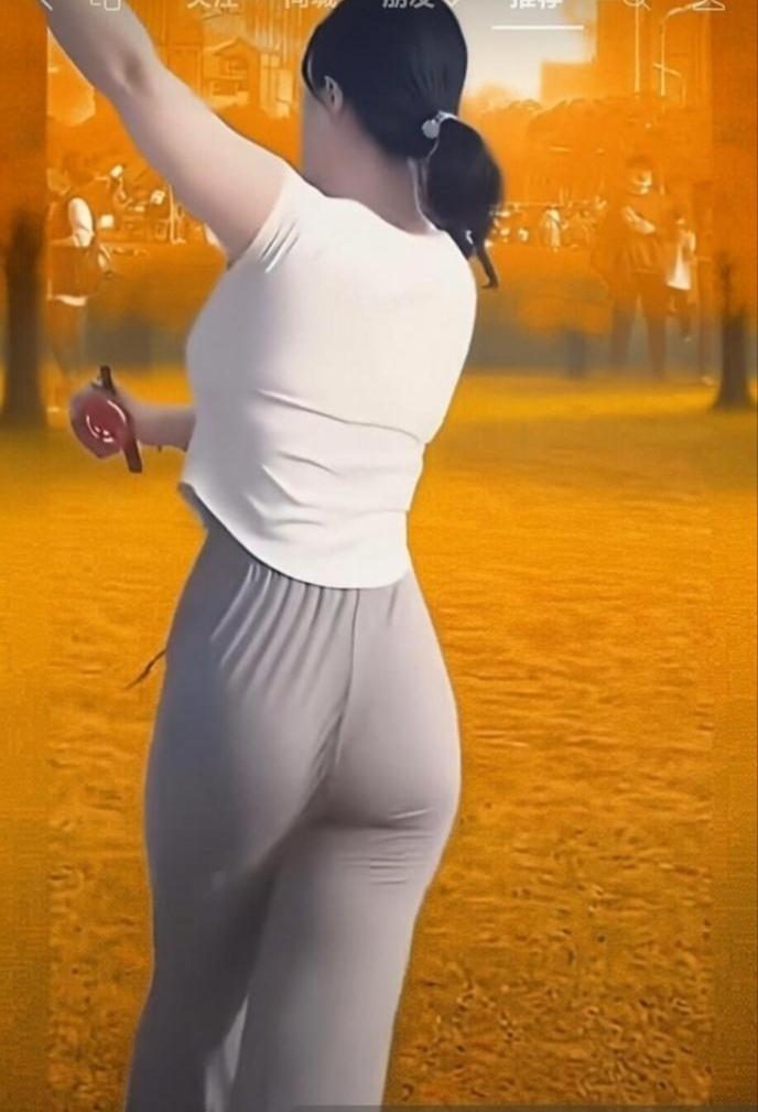 你拍过最美的秋景照片金秋十月遍地黄。