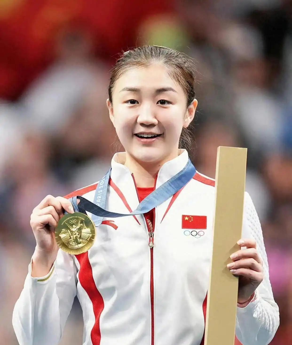 别等了，名单其实早就定了。竞聘条件一公布，等于直接划定了决赛圈：你需要先带出过