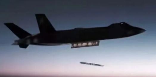 歼-20发射“光杆弹”画面公开，这让五角大楼情何以堪！1月11日，恰逢歼-2