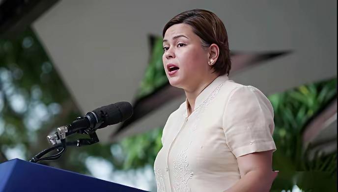 ​菲律宾副总统萨拉的言语中充满着悲观、失望，她现在明确地表示，她正在等着小马斯克