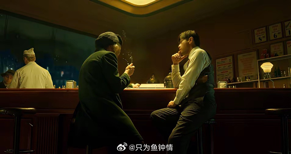 挺好奇周杰伦为啥要发新歌？他以前被捧的太高，已经赚的盆满钵满，年纪又大，如果发新