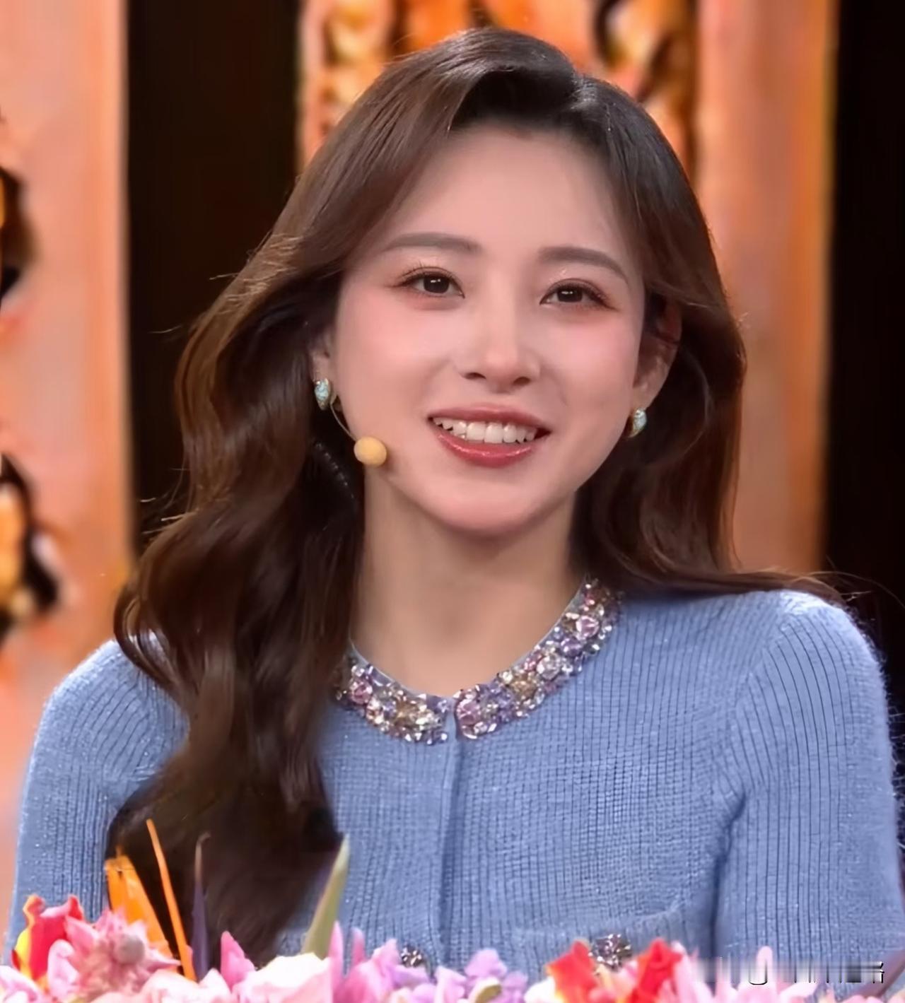 马凡舒这回正面把网上的谣言都澄清了，说得特别实在。她自己讲，感情经历很简单，