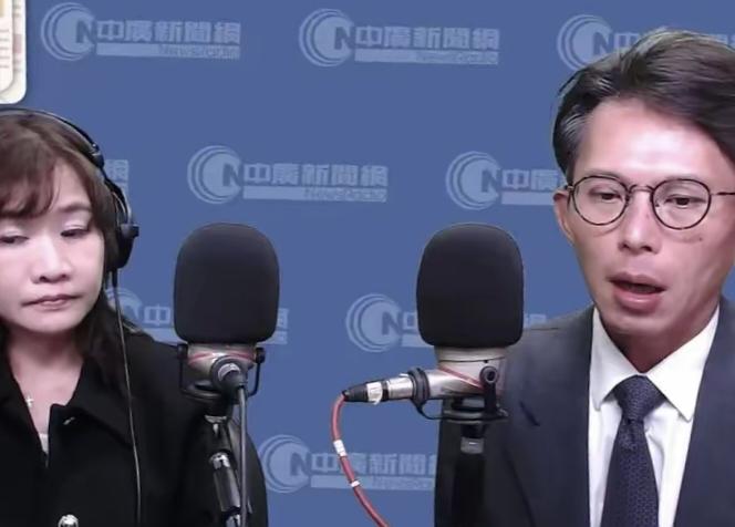 连黄国昌也认清现实了，黄国昌在上王浅秋的节目时，被王浅秋问道，会不会去大陆访问？